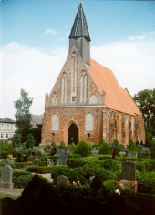 Die Kirche von Rambin (Photo: Sven
                          Naether)